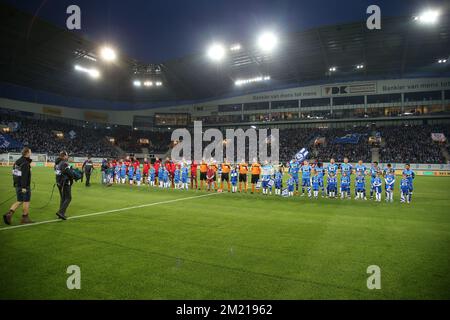 Die Abbildung zeigt das Spiel der Jupiler Pro League zwischen KAA Gent und Zulte Waregem in Gent, Freitag, den 01. April 2016, am 1. Tag des Play-off 1 der belgischen Fußballmeisterschaft. Stockfoto