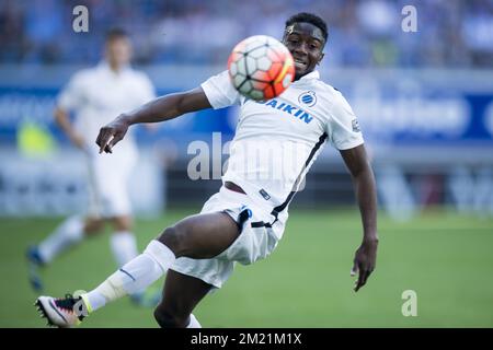 Abdoulay Diaby des Clubs kämpft während des Jupiler Pro League-Spiels zwischen KAA Gent und Club Brügge um den Ball in Gent, Sonntag, den 08. Mai 2016, am 7. Tag des Play-off 1 der belgischen Fußballmeisterschaft. Stockfoto