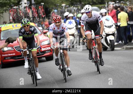 Norvegian Vegard Breen of Fortuneo-Vital Concept, der deutsche Paul Voss von Bora-Argon 18 und der belgische Jasper Stuyven von Trek-Segafredo, die in der zweiten Etappe der 103.. Ausgabe des Radrennen Tour de France, 183 km von Saint-Lo nach Cherbourg-en-Cotentin, in Aktion gezeigt wurden, Sonntag, 03. Juli 2016, Frankreich. Stockfoto