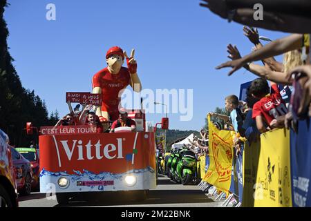 Das Abbildungsbild zeigt den Beginn der sechzehnten Etappe des Radrennens Tour de France 103., 209km von Moirans-en-Montagne nach Bern, am Montag, den 18. Juli 2016. Stockfoto