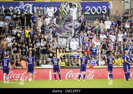 Die Spieler von Anderlecht wurden nach dem Spiel der Jupiler Pro League zwischen RSC Anderlecht und AA Gent am Sonntag, den 28. August 2016, in Anderlecht, Brüssel, am fünften Tag der belgischen Fußballmeisterschaft abgebildet. Stockfoto