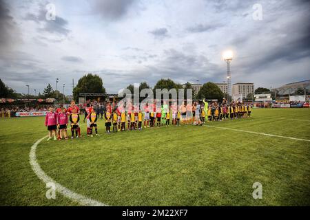 Die Abbildung zeigt ein Gala-Fußballspiel zwischen dem belgischen Team Standard de Lüttich und dem französischen Team Olympique de Marseille, Freitag, den 02. September 2016 in Namur. Stockfoto
