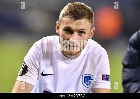 Jakub Brabec von Genk wurde nach einem dritten Spiel der Gruppenbühne (Gruppe F) der Europa-League-Wettkämpfe zwischen der belgischen Fußballmannschaft RC Genk und der portugiesischen Fußballmannschaft Athletic Bilbao am Donnerstag, den 20. Oktober 2016, in Genk abgebildet. BELGA FOTO YORICK JANSENS Stockfoto