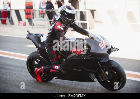 Valencia MotoGP Offizieller Test. Testtag 1. Strecke Ricardo Tormo, Valencia. Im Bild: Nr. 99 JORGE LORENZO (SPANISCH) DUCATI TEAM DUCATI Stockfoto