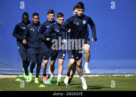 Genks Ruslan Malinovsky wurde während eines Trainings der belgischen Fußballmannschaft RC Genk am Mittwoch, den 19. April 2017 in Genk gezeigt. Morgen spielt Genk im Europa-League-Wettbewerb gegen die spanische Mannschaft Celta Vigo die zweite Etappe des Viertelfinals. BELGA FOTO YORICK JANSENS Stockfoto