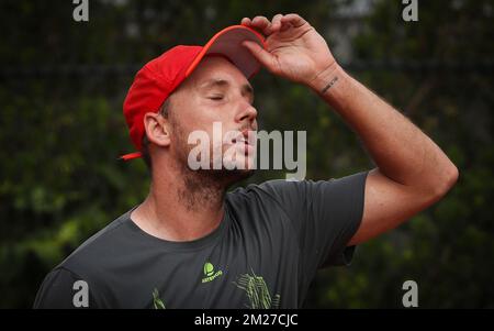 Der belgische Steve Darcis wurde am Sonntag, den 28. Mai 2017, beim Tennisturnier Roland Garros French Open in Paris (Frankreich) während einer Trainingsübung abgebildet. Der Roland Garros Grand Slam findet vom 22. Mai bis 11. Juni 2017 statt. BELGA PHOTO VIRGINIE LEFOUR Stockfoto