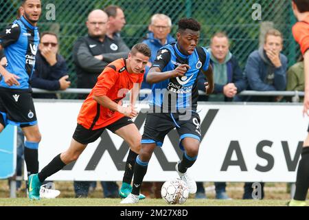 Terry Osei Berkoe des Clubs in Aktion während eines freundlichen Fußballspiels zwischen Westkapelle und Club Brügge in Westkapelle, Samstag, den 24. Juni 2017, dem ersten freundlichen Spiel des Jupiler Pro League Teams Club Brügge. BELGA FOTO BRUNO FAHY Stockfoto