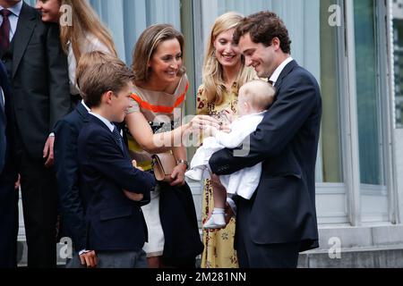 Princess Claire of Belgium, Elisabetta Rosboch von Wolkenstein, Prince Amedeo and their newborn baby daughter Anna Astrid pictured at a party on the occasion of the 80th birthday of Queen Paola, Thursday 29 June 2017 in Waterloo. BELGA PHOTO BRUNO FAHY Stock Photo