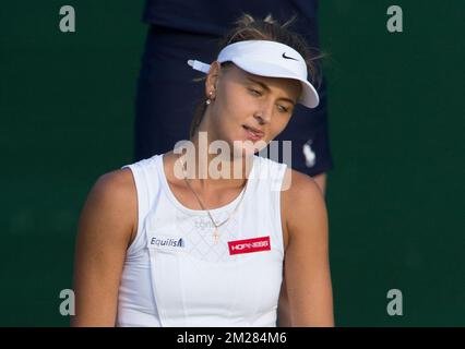 Die belgische Maryna Zanevska wirkt deprimiert, nachdem sie am Montag, den 03. Juli 2017, im All England Tennis Club in Wimbledon im Südwesten von London, Großbritannien, eine erste Runde Dameneinzelspiele zwischen der belgischen Maryna Zanevska und Heather Watson gespielt hat. BELGA FOTO BENOIT DOPPPAGNE Stockfoto