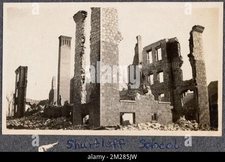 Chelsea-Feuer, Shurtleff-Schule, Feuer, Ruinen, Schulen. Chelsea Public Library Archivsammlung Stockfoto