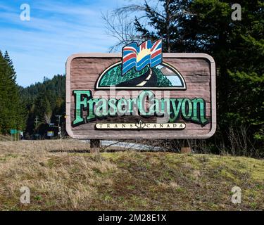 Fraser Canyon-Schild am Eingang zum Trans Canada Highway in Hope, British Columbia, Kanada Stockfoto