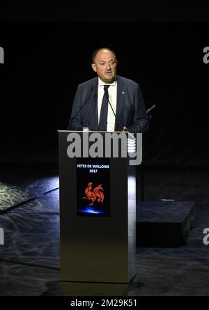 20150919 – NAMUR, BELGIEN: Wallonischer Ministerpräsident Willy Borsus spricht während der Festlichkeiten auf der "Fetes de Wallonie" (Wallonische Feste) in Namur am Samstag, den 19. September 2015. BELGA FOTO ANTHONY DEHEZ Stockfoto