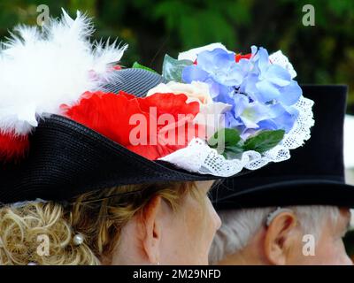 Mützen | Chapeaux Style 1900 19/09/2017 Stockfoto