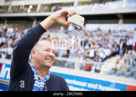 KAA Gent-Unterstützer bei der Pichside Experience vor und (KAA GENT PLUS) dem Jupiler Pro League-Spiel zwischen KAA Gent und SV Zulte Waregem in Gent, Sonntag, den 24. September 2017, am achten Tag der Jupiler Pro League, der belgischen Fußballmeisterschaftssaison 2017-2018. BELGA FOTO JASPER JACOBS Stockfoto