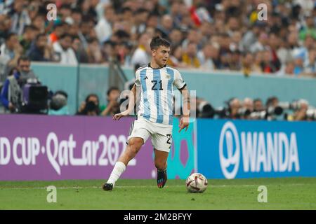 Al Daayen, Katar. 13.. Dezember 2022. Paulo Dybala (ARG) Fußball : FIFA Weltmeisterschaft Katar 2022 Halbfinalspiel Argentinien 3-0 Kroatien im Lusail-Stadion in Al Daayen, Katar . Kredit: Mutsu Kawamori/AFLO/Alamy Live News Stockfoto