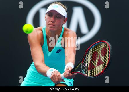 Die belgische Yanina Wickmayer wurde während eines Tennisspiels zwischen der belgischen Yanina Wickmayer (WTA 115) und dem australischen Priscilla Hon (WTA 214) in der zweiten Qualifikationsrunde für das Frauen-Singles-Turnier beim „Australian Open“ Tennis Grand Slam am Freitag, den 12. Januar 2018 in Melbourne, Australien, fotografiert. Der erste Grand Slam der Saison findet vom 15. Bis 28. Januar statt. BELGA FOTO PATRICK HAMILTON BELGA FOTO PATRICK HAMILTON Stockfoto