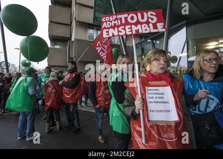 Abbildung zeigt einen Protest im Krankenhaus „CHR de la Citadelle“ in Lüttich, Donnerstag, den 25. Januar 2018. BELGA FOTO KOEN BLANCKAERT Stockfoto