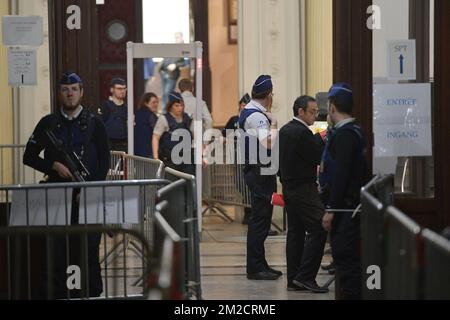 Illustration picture shows security near the entrance of the courtroom before the start of the first day of the trial of Abdeslam and Ayari for attempted murder in a terrorist context, on March 15th in the Rue Dries - Driesstraat in Forest - Vorst, in Brussels, in front of the Brussels criminal court, Monday 05 February 2018. In the shooting, five police officers were injured and an alleged terrorist, Mohamed Belkaid, was killed. The shooting happened during a search of the apartment, part of the investigation on the Paris terrorist attacks. BELGA PHOTO YORICK JANSENS Stock Photo