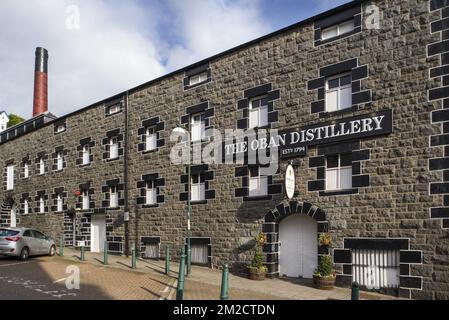 Oban-Brennerei, Eigentum von Diageo in der Stadt Oban, Argyll und Bute, Schottland, Großbritannien | La Destillerie d'Oban, Argyll und Bute, Ecosse, Royaume-Uni 05/06/2017 Stockfoto