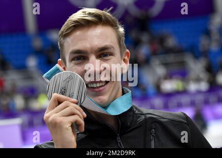 Belgischer Bart Swings feiert seine Silbermedaille bei der Medaillenverleihung nach dem rasanten Herrenbesuch bei den XXIII Olympischen Winterspielen am Samstag, den 24. Februar 2018 in Pyeongchang, Südkorea. Die Olympischen Winterspiele finden vom 9. Bis 25. Februar in Pyeongchang County, Südkorea, statt. BELGA FOTO DIRK WAEM Stockfoto