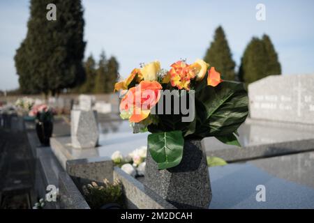 Friedhof. | Cimetière. 05/05/2016 Stockfoto