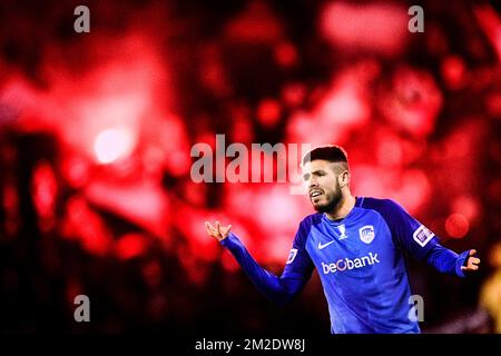 Genks Alejandro Pozuelo wurde während eines Fußballspiels zwischen KRC Genk und Standard de Liege, dem Endspiel des Croky-Cup-Wettbewerbs, am Samstag, den 17. März 2018 in Brüssel gezeigt. BELGA FOTO YORICK JANSENS Stockfoto