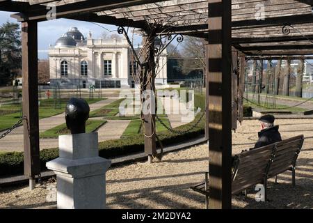 Lüttich | Lüttich - Boverie - Tonnelle à la Roseraie. 21/03/2018 Stockfoto
