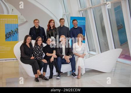 Marc Warren, Audrey Fleurot,Michael C. Hall, Danny Brocklehurst, Amanda Abbington, Harlan Coben and Hannah Jane Arterton attend 'Safe' Photocall during the 1st Cannes International Series Festival | Marc Warren, Audrey Fleurot,Michael C. Hall, Danny Brocklehurst Amanda Abbington, Harlan Coben et Hannah Jane Arterton assistent au lphotocall de Safe' pendant le 1er Festival international de la série à Cannes. 11/04/2018 Stock Photo