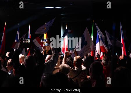 Im Mai 1. marschierte Marine entgegen seinen Gewohnheiten nicht in Paris, sondern ernannte seine Aktivisten in Nizza anlässlich des von der Bewegung Europa der Nationen und Freiheiten (MENL) veranstalteten Treffens. | Pour le 1er Mai Contracirement à ses habitudes, Marine ne défilait pas à Paris, mais à donné rendez vous à ses militants à Nice, à l' occasion de la réunion organisée par le Mouvement Europe des Nations et des libertés (MENL) . 01/05/2018 Stockfoto