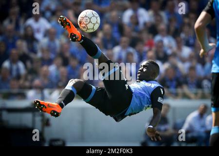 Krepin Diatta des Clubs kämpft während des Jupiler Pro League-Spiels zwischen dem Club Brügge KV und RSC Anderlecht um den Ball in Brügge, Sonntag, den 06. Mai 2018, am 7. Tag des Play-Off 1 der belgischen Fußballmeisterschaft. BELGA PHOTO VIRGINIE LEFOUR Stockfoto