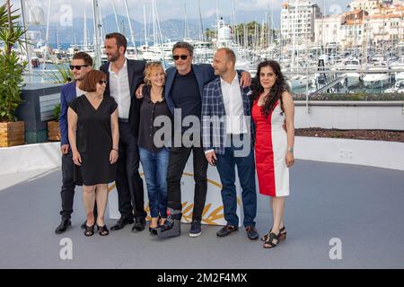 „Fotoruf Produzent des Kalten Krieges Ewa Puszczynska, Schauspieler Tomasz Kot, Schauspielerin Joanna Kulig, Regisseur Pawlikowski, Schauspieler Borys Szyc und Produzentin Tanya Seghatchian| PhotoCall du Film ''Cold war' avec la Productrice Ewa Puszczynska, l'acteur'Pawalz' Pawanna Pawalz, Pawalski, Kuwalalalalkot, Pawalz, Pawalski, Kul Tomalactriz, Pawalski, l'acteur Borys Szyc et la productice Tanya Seghatchian 11/05/2018 Stockfoto