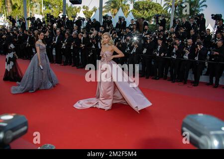 "Mädchen der Sonne" Rote Elsa Hosk im Palais des Festivals, Cannes. | Les Filles Du Soleil Tapis Rouge Elsa Hosk Au Palais des Festivals, Cannes. 12/05/2018 Stockfoto