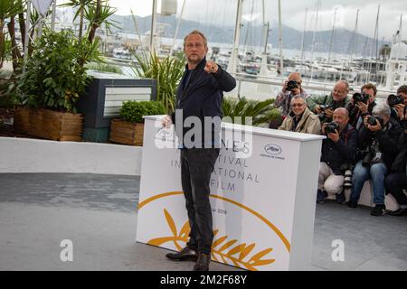 Benoit Poelvoorde nimmt an der Fotoaufzeichnung für das „Sink or Swim (Le Grand Bain)“ während des 71.. Jährlichen Filmfestivals in Cannes Teil | Benoit Poelvoorde assiste au photocall de ' Le Grand Bain' Lors du 71ème Festival de Cannes au Palais des Festivals. 13/05/2018 Stockfoto