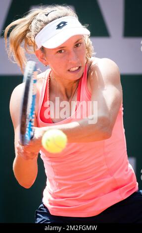 Die belgische Elise Mertens wurde am Freitag, den 25. Mai 2018 in Paris in einem Training im Vorfeld des Tennisturniers Roland Garros French Open fotografiert. Die Hauptziehung des diesjährigen Roland Garros Grand Slam findet vom 27. Mai bis 10. Juni statt. BELGA FOTO BENOIT DOPPPAGNE Stockfoto