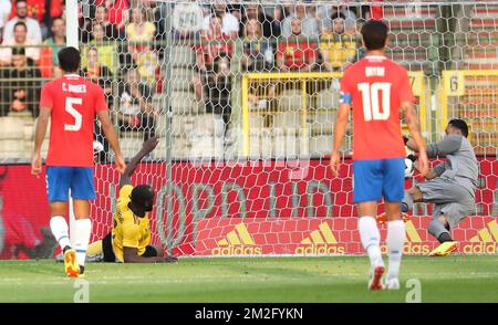 Keylor Navas aus Costa Rica stoppt den Ball während eines freundlichen Fußballspiels zwischen der belgischen Nationalmannschaft The Red Devils und Costa Rica am Montag, den 11. Juni 2018, in Brüssel. Beide Teams bereiten die bevorstehende FIFA-Weltmeisterschaft 2018 in Russland vor. BELGA PHOTO VIRGINIE LEFOUR Stockfoto