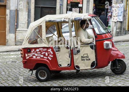 Die schöne Stadt Porto. Tuk Tuk | La ville de Porto 12/06/2018 Stockfoto