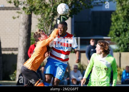 Krepin Diatta des Clubs kämpft um den Ball bei einem freundlichen Spiel, dem ersten der neuen Saison 2018-2019 für Club Brügge, zwischen KFC Heist und Club Brügge, in Heist-Aan-Zee, Freitag, den 22. Juni 2018. BELGA FOTO KURT DESPLENTER Stockfoto