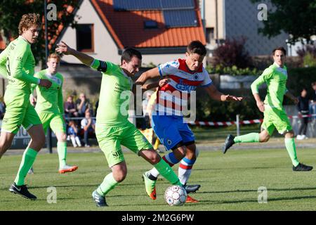 Jelle Vossen des Clubs kämpft um den Ball während eines freundlichen Spiels, dem ersten der neuen Saison 2018-2019 für Club Brügge, zwischen KFC Heist und Club Brügge, in Heist-Aan-Zee, Freitag, den 22. Juni 2018. BELGA FOTO KURT DESPLENTER Stockfoto