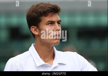 Belgian Louis Herman pictured during a tennis match between Belgian Louis Herman and US Trey Hilderbrand, in round two of the boys singles at the 2018 Wimbledon grand slam tennis tournament at the All England Tennis Club, in south-west London, Britain, Tuesday 10 July 2018. BELGA PHOTO VIRGINIE LEFOUR Stockfoto