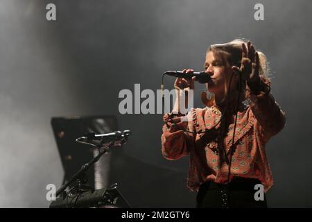 Musikerin Selah Sue alias Sanne Putseys tritt am ersten Tag der 30.. Ausgabe des Dour Festivals in Dour auf, am Mittwoch, den 11. Juli 2018. BELGA FOTO ALEXIS TAMINIAUX Stockfoto