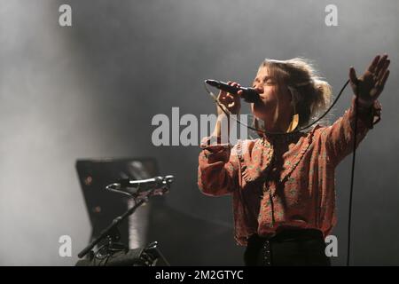 Musikerin Selah Sue alias Sanne Putseys tritt am ersten Tag der 30.. Ausgabe des Dour Festivals in Dour auf, am Mittwoch, den 11. Juli 2018. BELGA FOTO ALEXIS TAMINIAUX Stockfoto