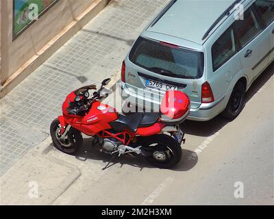 Motorroller und Motorrad | Motorroller und Motorräder 19/07/2018 Stockfoto