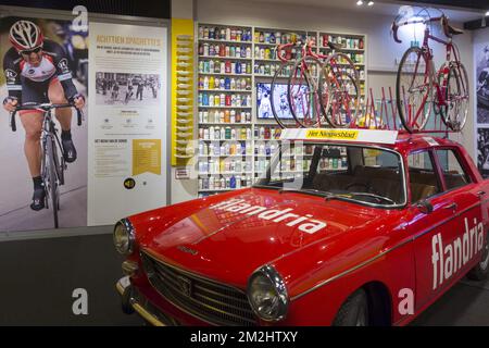 Flandria Team Car im Centrum Ronde van Vlaanderen / Tour of Flanders Center, Museum für Straßenradrennen in Flandern, Oudenaarde, Belgien | Centrum Ronde van Vlaanderen, musée consacré au Tour des Flandres et au cyclisme en général à Audenarde, Belgique 13/08/2018 Stockfoto