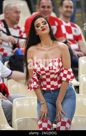 Ex Miss Croatia Ivana KNOELL Posiert In Der Trib ne Halbfinale ex-miss-croatia-ivana-knoell-posiert-in-der-trib-ne-halbfinale