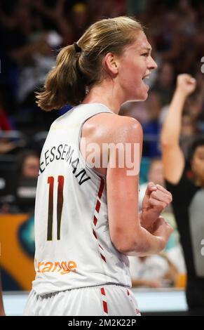 Belgian Cats Emma Meesseman celebrates during a basketball game between Belgium's national team 'the Belgian Cats' and United States, in the semi finals of the FIBA women's Basketball World Cup, in Tenerife, Spain, Saturday 29 September 2018. BELGA PHOTO VIRGINIE LEFOUR Stockfoto