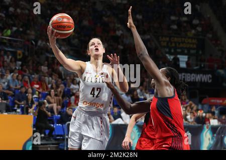 Belgische Katzen Jana Raman kämpft für den Ball während eines Basketballspiels zwischen der belgischen Nationalmannschaft „die Belgischen Katzen“ und den Vereinigten Staaten, im Halbfinale der FIBA Frauen-Basketball-Weltmeisterschaft am Samstag, den 29. September 2018 in Teneriffa, Spanien. BELGA PHOTO VIRGINIE LEFOUR Stockfoto