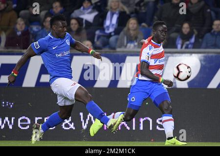 CAPTION CORRECTION: changing name of Brugge player to Diatta instead of Nakambe - Genk's Joseph Aidoo and Club's Krepin Diatta fight for the ball during a soccer game between KRC Genk and Club Brugge, Saturday 03 November 2018 in Genk, on the 14th day of the 'Jupiler Pro League' Belgian soccer championship season 2018-2019. BELGA PHOTO YORICK JANSENS  Stock Photo