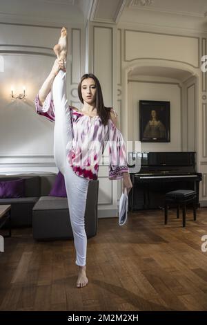 GEETBETS, BELGIEN: Belgische Künstlerin Nina Derwael posierte am 21.. April 2018 für den Fotografen. PICT FRANK ABBELOOS - BELGISCHER FREIBERUFLER - BELGAIMAGE Stockfoto