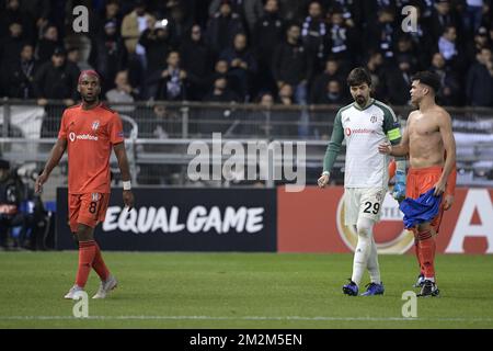 Besiktas' Ryan Babel, Besiktas' goalkeeper Tolga Zengin and Besiktas' Kepler Laveran Lima Ferreira Pepe pictured after a match between Belgian soccer team KRC Genk and Turkish club Besiktas, in Genk, Thursday 08 November 2018 on day four of the UEFA Europa League group stage, in group I. BELGA PHOTO YORICK JANSENS Stockfoto
