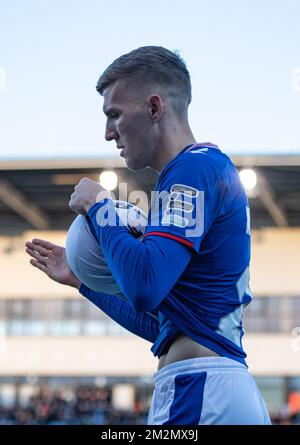 Oldham, Lancashire, England, 11.. Dezember 2022, Oldham’s Mark Kitching, während des Oldham Athletic Football Club V torquey United Football Club im Boundary Park, in der National League (Kreditbild: ©Cody Froggatt) Stockfoto